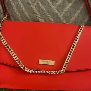Kate spade red shoulder bag with gold chain